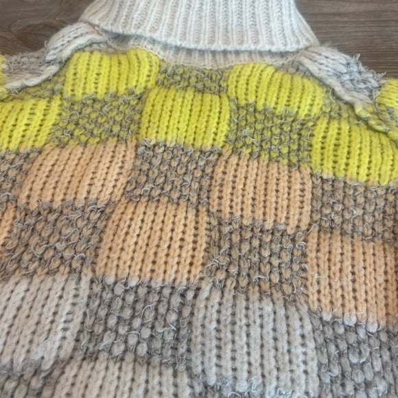 Free People Check Me Out Checkerboard Turtleneck Sweater Macaroon - Picture 3 of 5